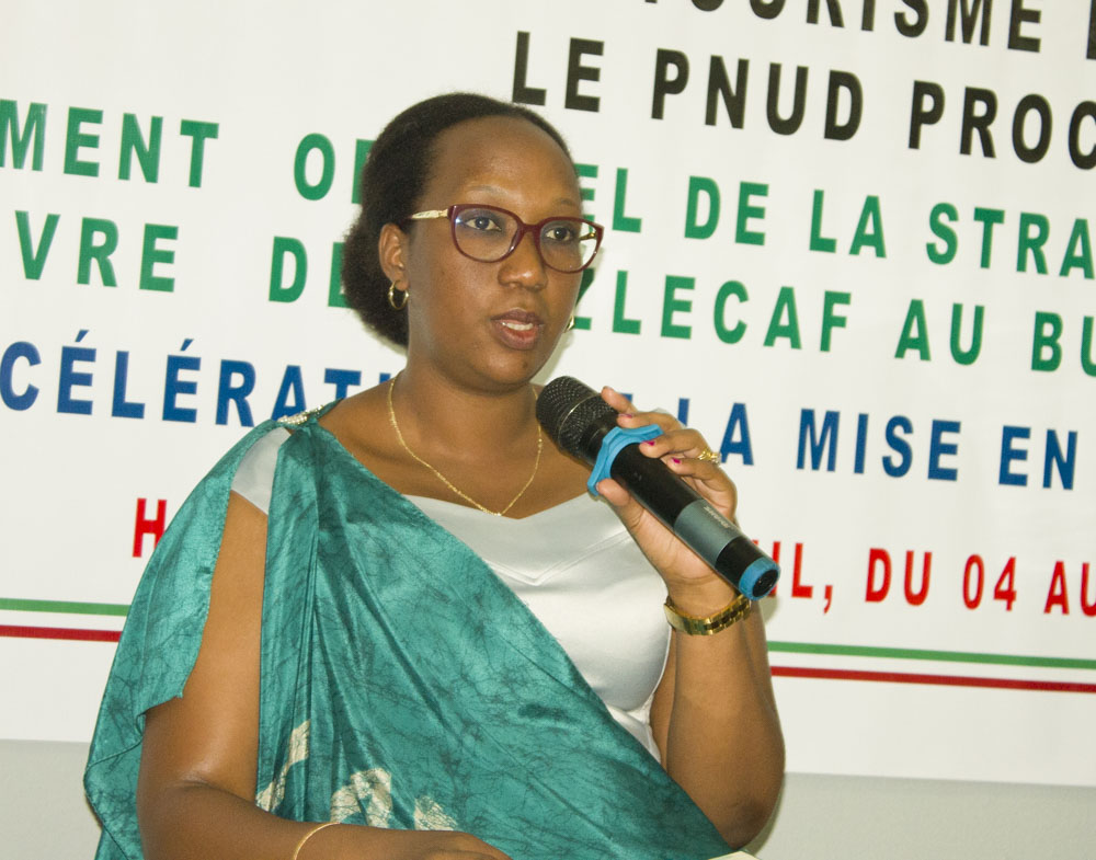 Marie Chantal NIJIMBERE
Ministre du Commerce,du Transport,de l'Industrie et du Tourisme