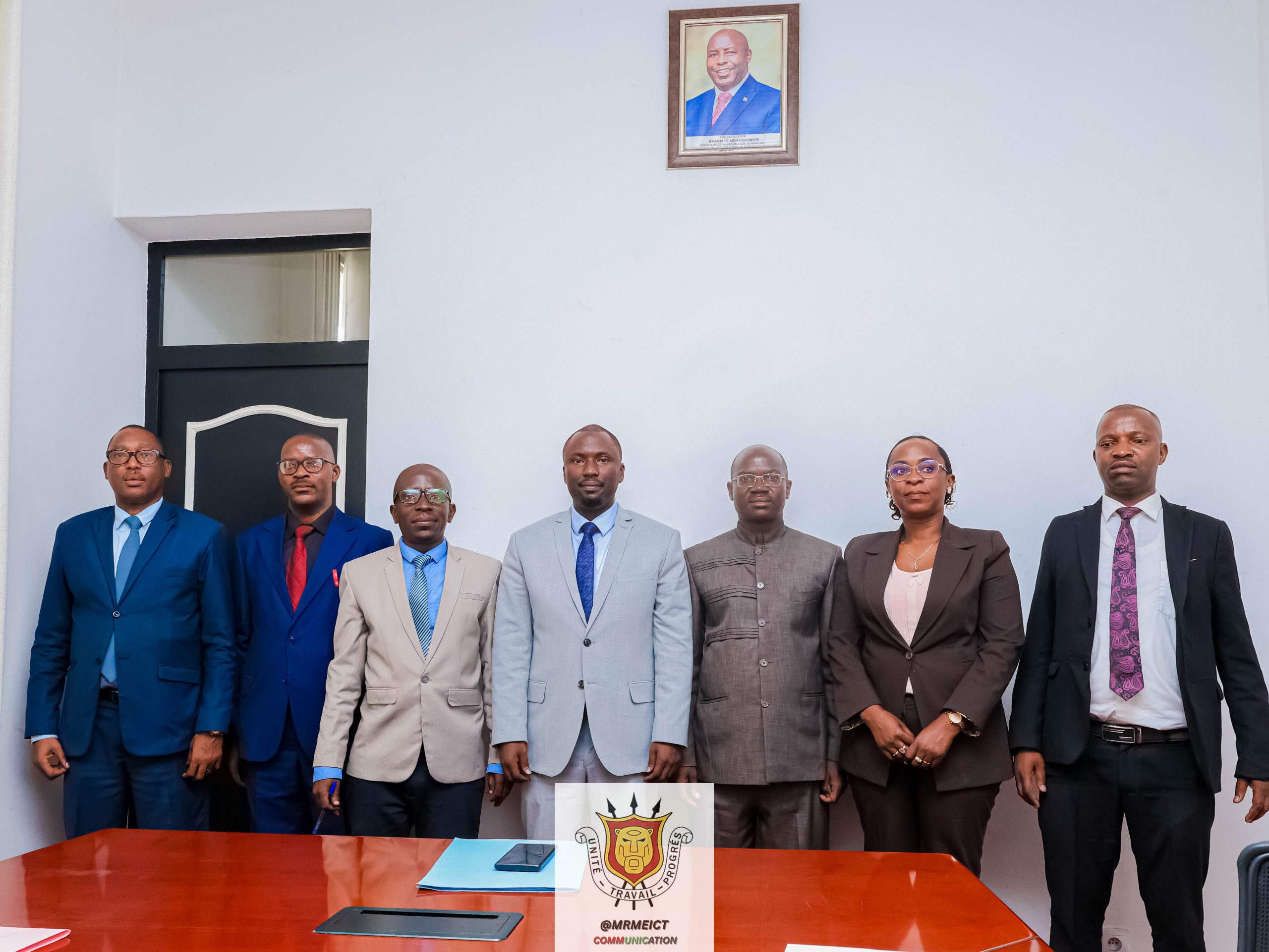 Cérémonie de remise et reprise au Ministère des Ressources Minières, Énergétiques, de l’Industrie, du Commerce et du Tourisme